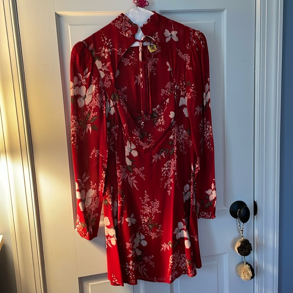Reformation Red Floral Keyhole Midi Dress - Picture 2 of 7